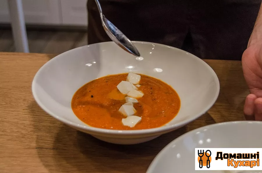 Суп з томатного соку з сиром - фото крок 5
