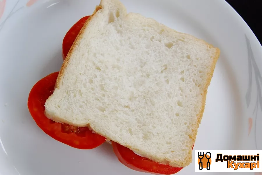 Бутерброд з помідорами - фото крок 4