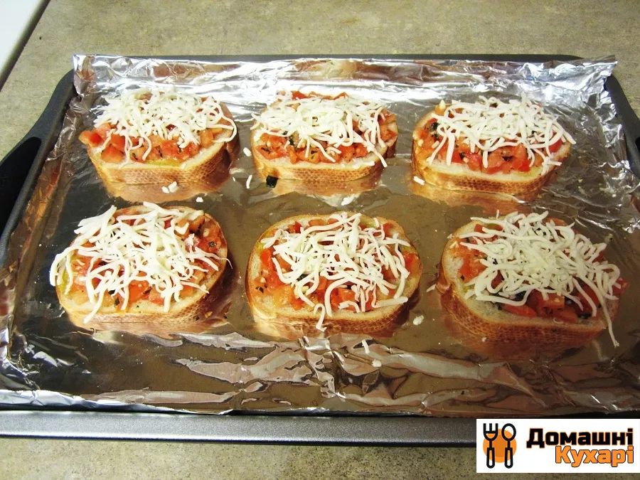 Бутерброди з помідорами в духовці - фото крок 4