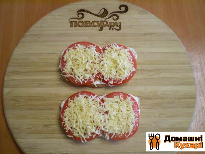 Бутерброди з сиром і помідорами - фото крок 6