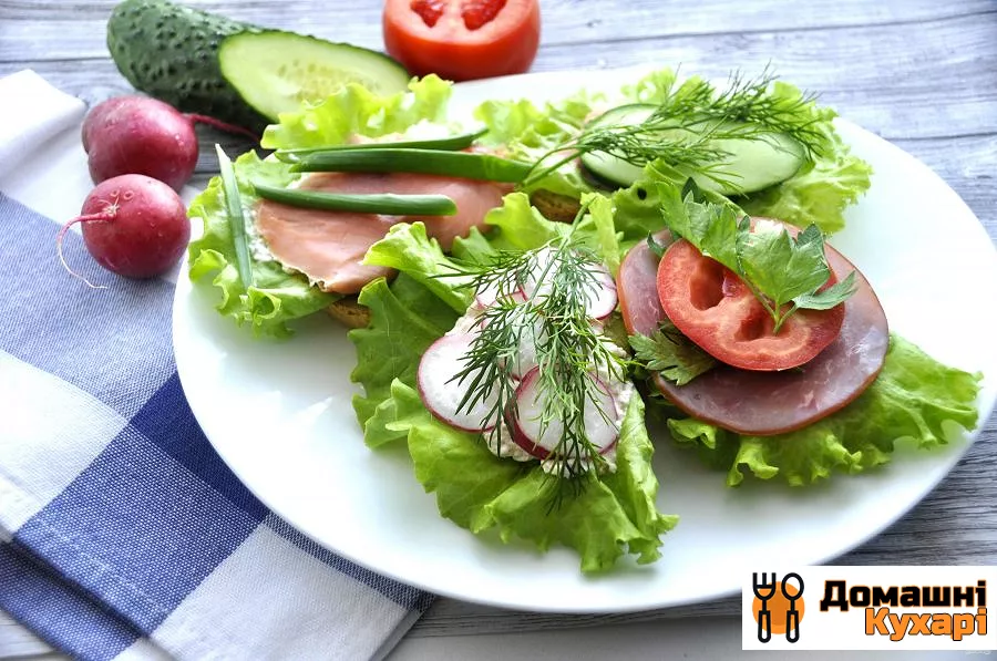 Бутерброди з зеленим салатом - фото крок 8