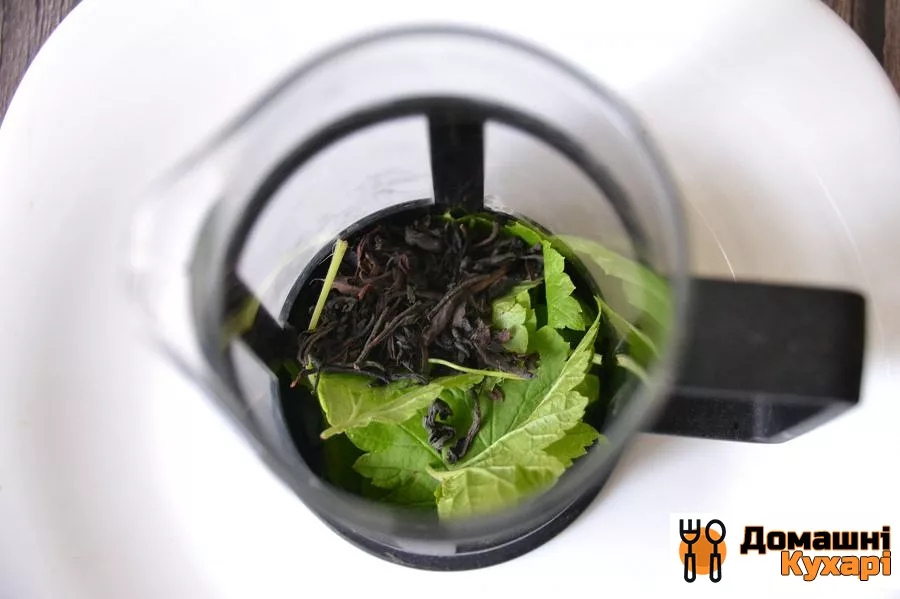 Чай з листя чорної смородини - фото крок 2