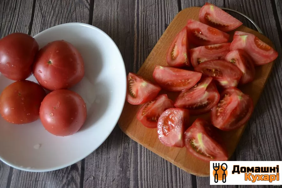 Домашня аджика з помідорів без варіння - фото крок 2