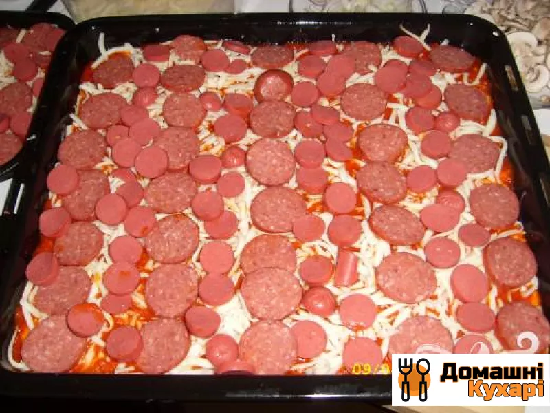 Домашня піца з ковбасою - фото крок 18