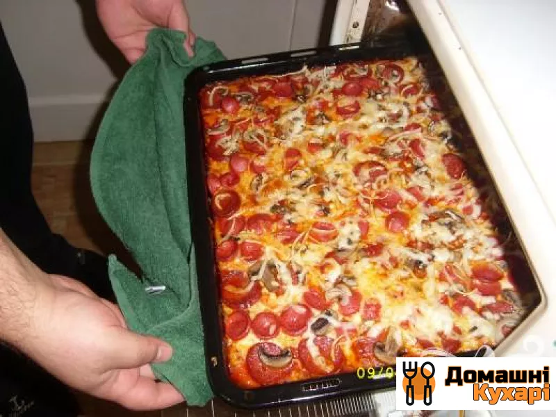 Домашня піца з ковбасою - фото крок 20